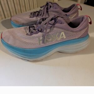 Purple hoka Bondi 8's